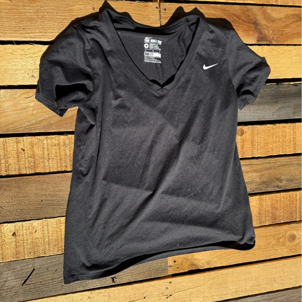 Nike Women’s Black Dri-Fit Short Sleeve Tee